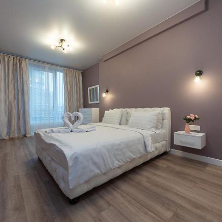 New Modern Apartments. Metro Minskaya Kiev Ngoại thất bức ảnh