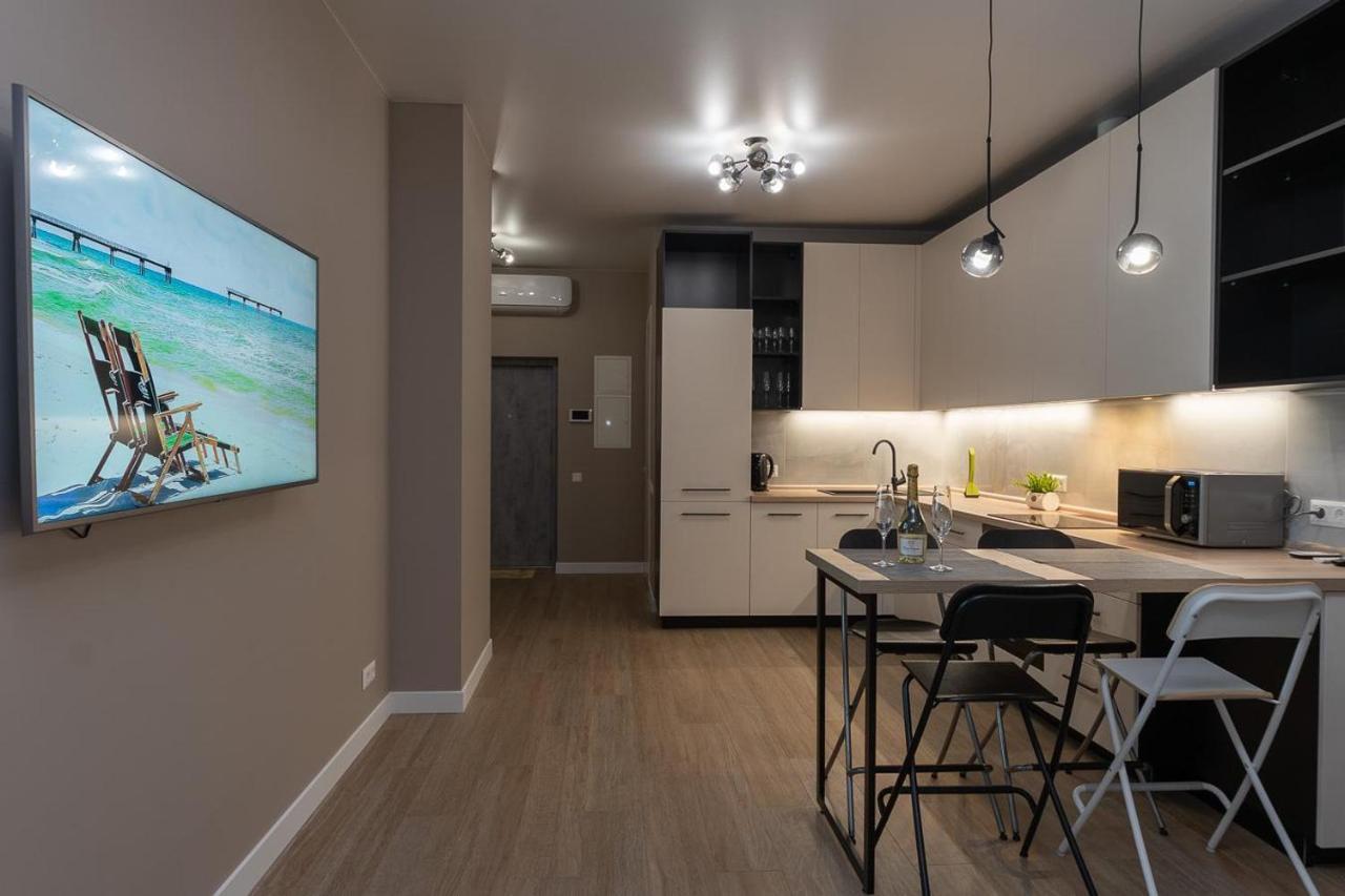 New Modern Apartments. Metro Minskaya Kiev Ngoại thất bức ảnh